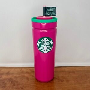 New Starbucks 2024 Christmas Vacuum Insulated Tumbler 24oz Twist Leakproof Straw